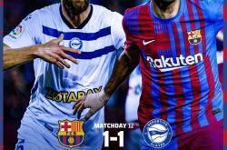 关于巴塞罗那后防线再度被攻破，主帅面临压力的信息