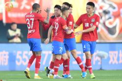 河南建业主场-击败天津权健，取得三连胜的简单介绍