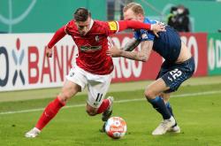 沃尔夫斯堡队在客场比赛中实现连胜的简单介绍