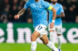 关于拉齐奥前锋因莫比莱破门，助球队获得宝贵三分的信息