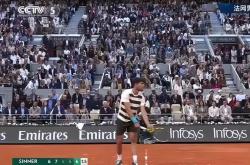 费德勒在加拿大队比赛中比分优势明显，势不可挡引发热议！