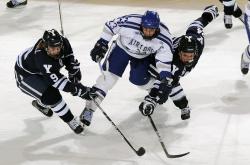 凯恩回归赛场，突破纪录首场状态亮眼，湖人观众沸腾！