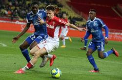 圣艾蒂安对阵摩纳哥，全力战胜对手